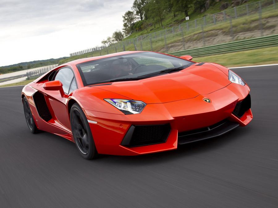  Lamborghini Aventador LP700-4 2011 года  (фото 57 из 204)